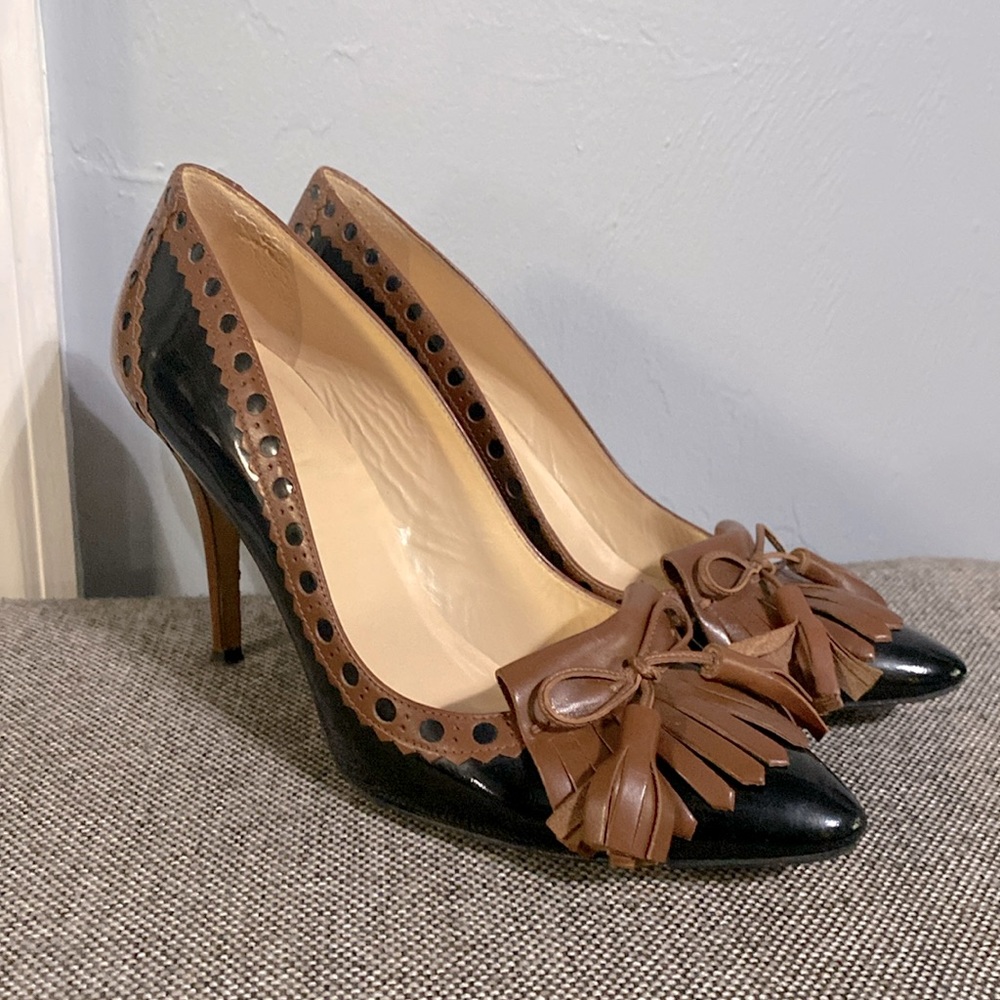 Kate Spade New York brown & black heels, size 9B.